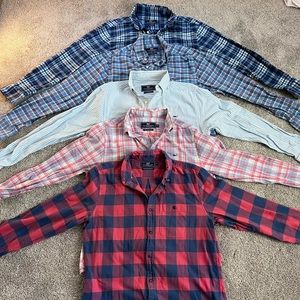 Vineyard Vines Size Medium Button Up Lot